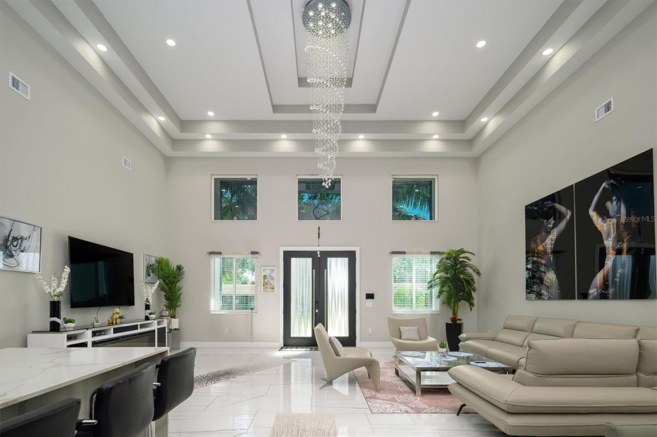 6396 18th Street N, Saint Petersburg, FL 33702 Photo
