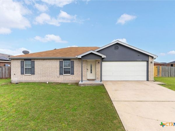 3202 Tom Lockett Drive , Killeen, TX 76549