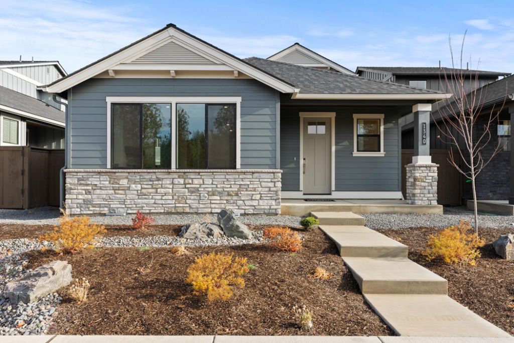 1312 NW Ochoa Drive, Bend, OR 97703 Main Photo