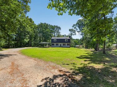 227 Oakland Dr., Madison Heights, VA 24572