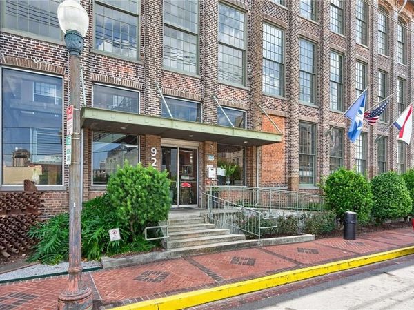 920 POEYFARRE Street, Unit 241, New Orleans, LA 70130