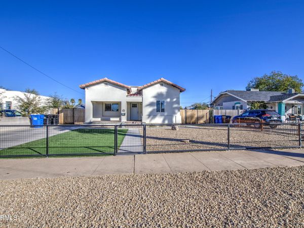 415 N 17TH Drive, Phoenix, AZ 85007