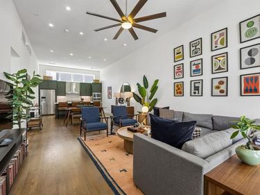 3200 Ross Avenue, Unit 37, Dallas, TX 75204