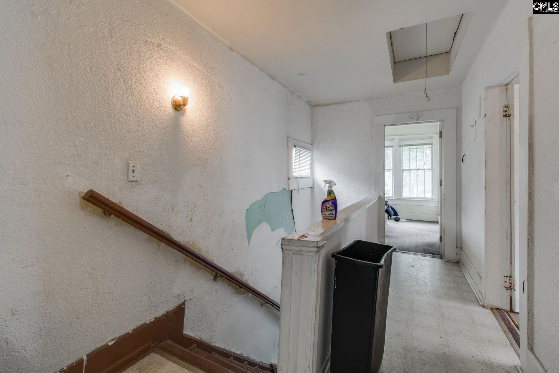 1417 Oak Street  Photo 10