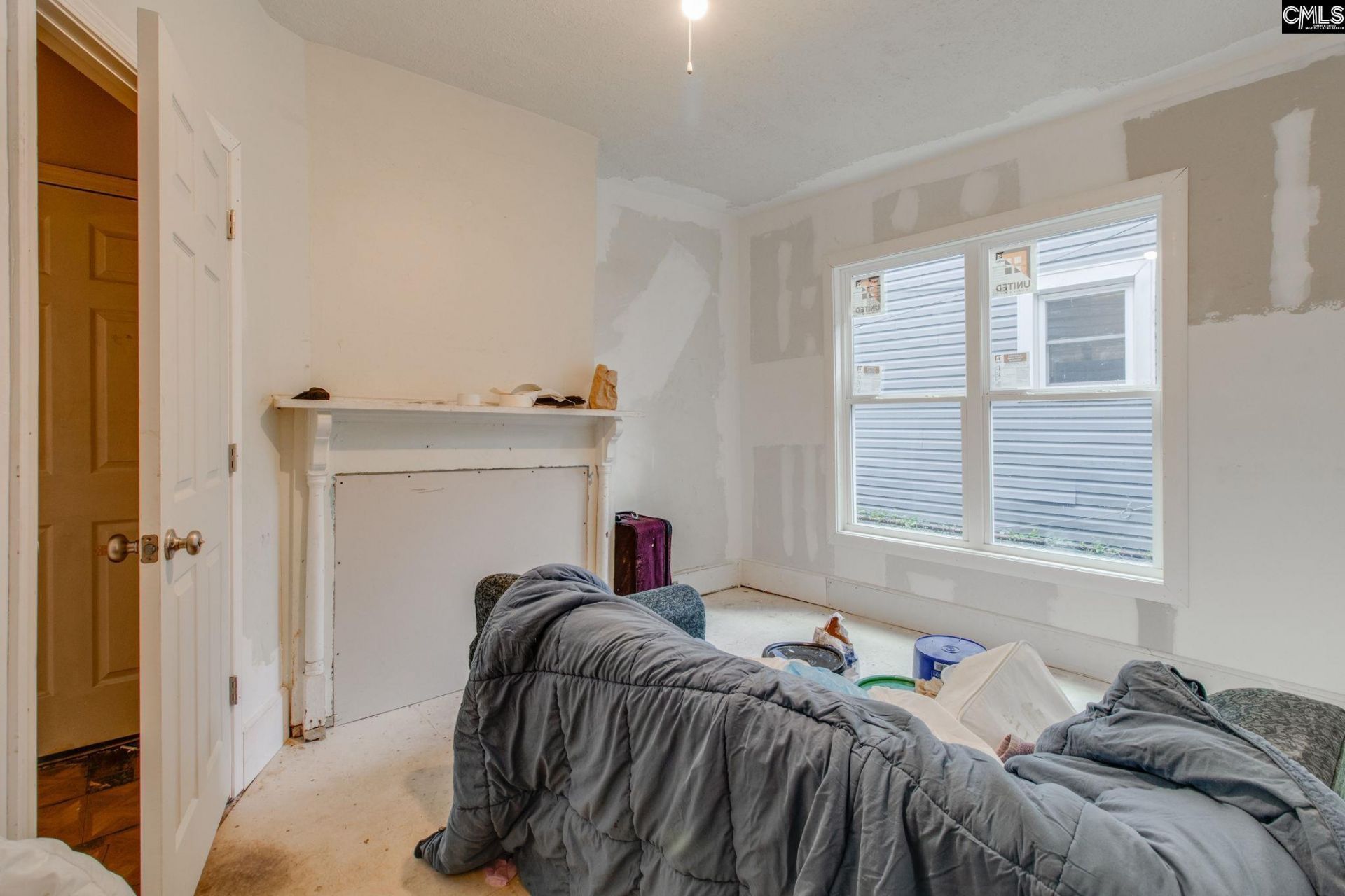 1417 Oak Street  Photo 5