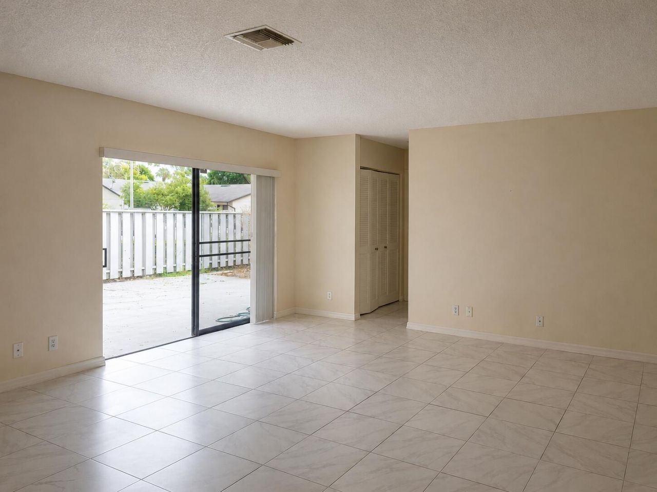 1313 Peppertree Trail, Unit D, Fort Pierce, FL 34950 Photo