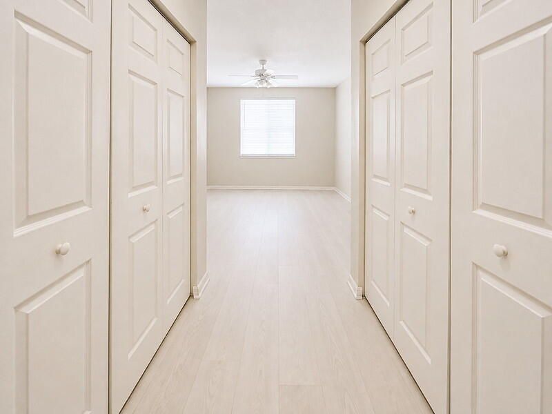 616 Clearwater Park Road, Unit 513, West Palm Beach, FL 33401 Photo