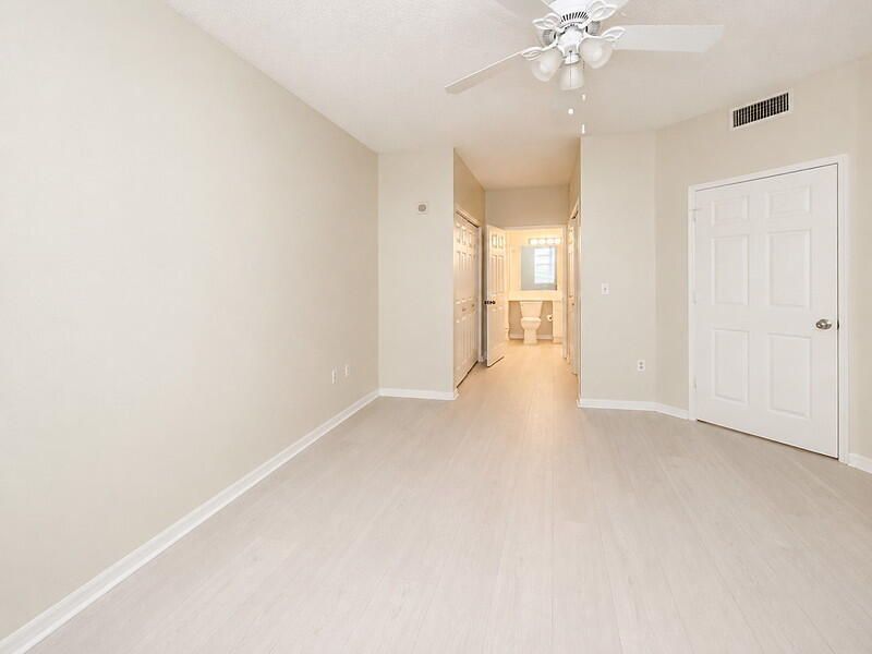 616 Clearwater Park Road, Unit 513, West Palm Beach, FL 33401 Photo