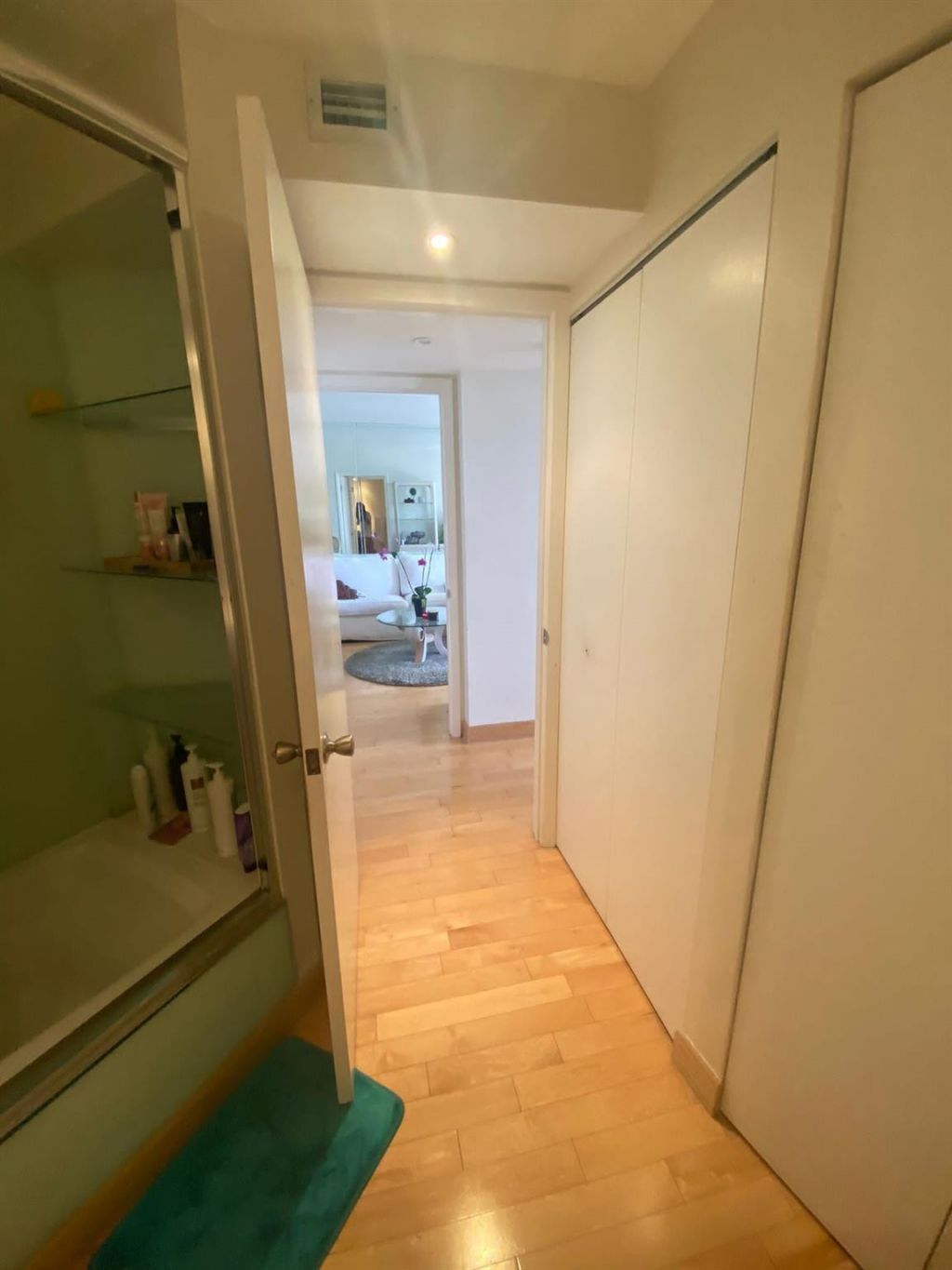 540 Brickell Key Drive, Unit 1214, Miami, FL 33131 Photo
