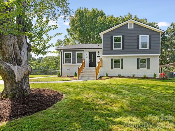 421 Vickery Drive, Charlotte, NC 28215