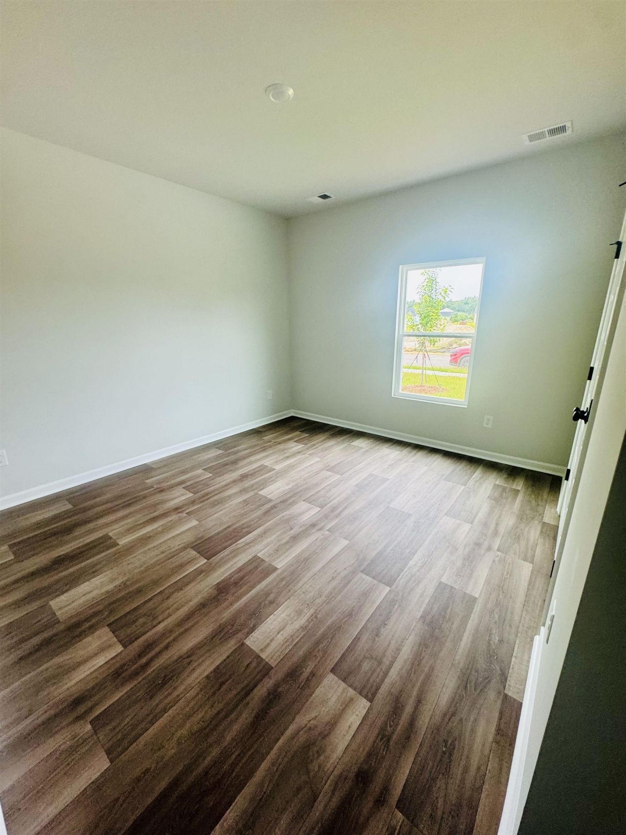 409 Sweet Vernal St Photo 15