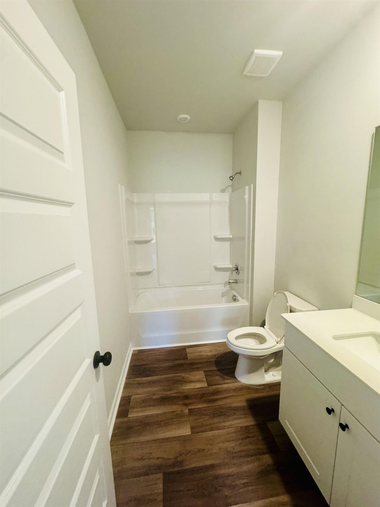 409 Sweet Vernal St Photo 17