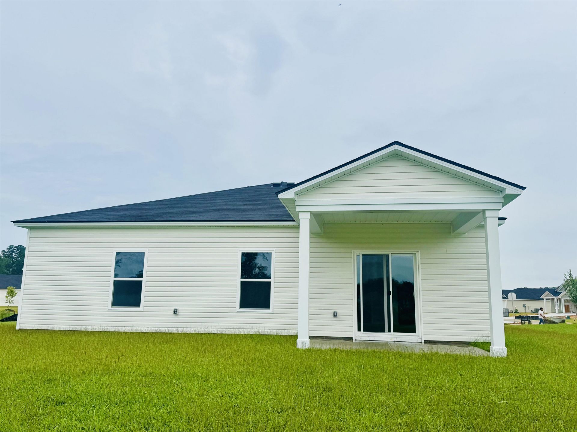 409 Sweet Vernal St Photo 4