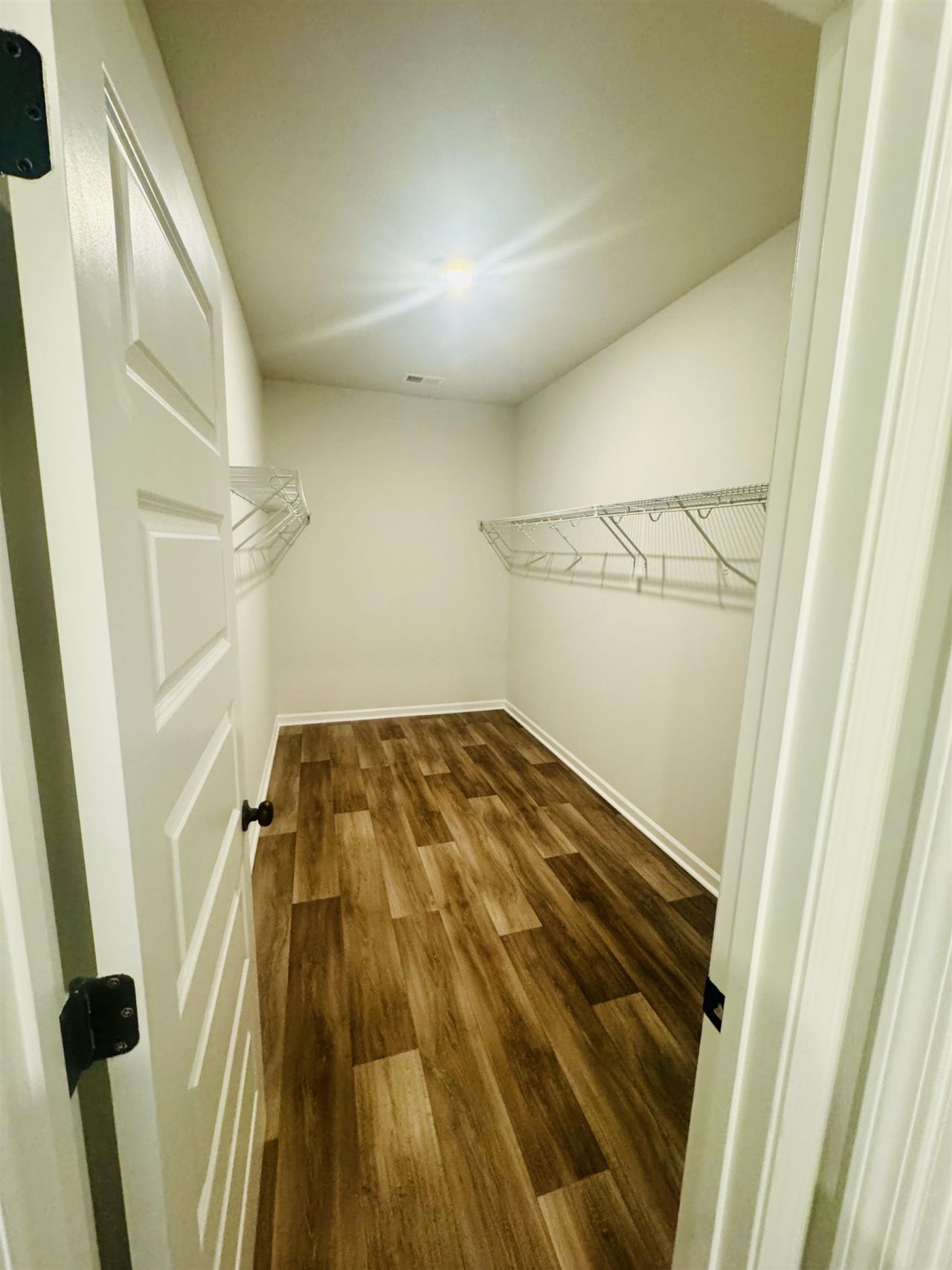 409 Sweet Vernal St Photo 9