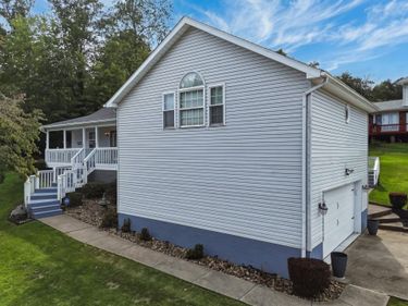 5397 Imperial Drive, Cross Lanes, WV 25313