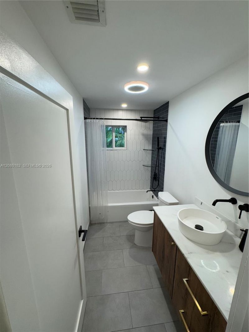 4171 SW 99th Ct , Unit SIDE, Miami, FL 33165 Photo