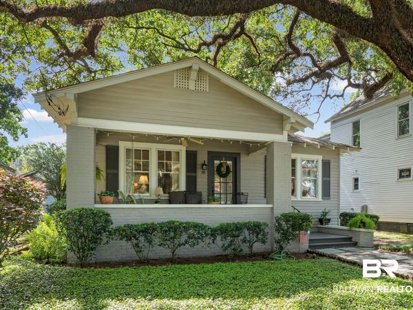 18 Lemoyne Place, Mobile, AL 36604