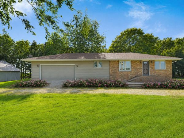 2676 Fairview Drive , Malta, IL 60150