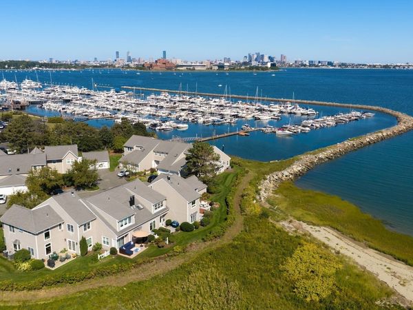 79 Harbourside Road, Unit 7, Quincy, MA 02171