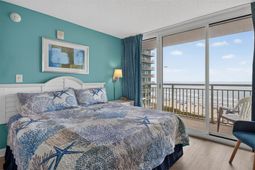 300 N Ocean Blvd. photo 4
