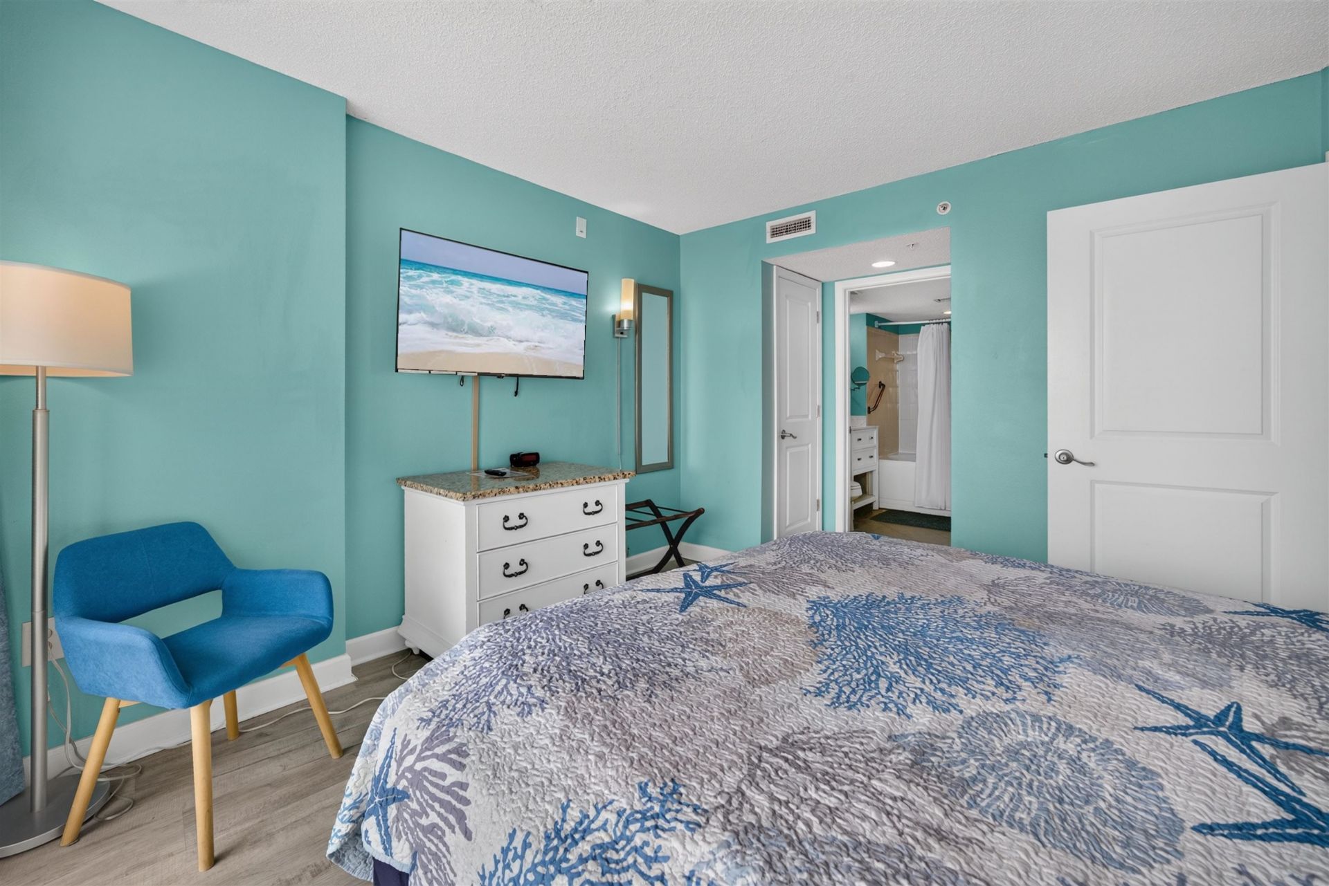 300 N Ocean Blvd. Photo 5
