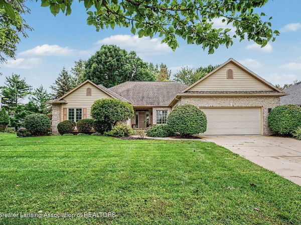 1791 Elk Lane, Okemos, MI 48864