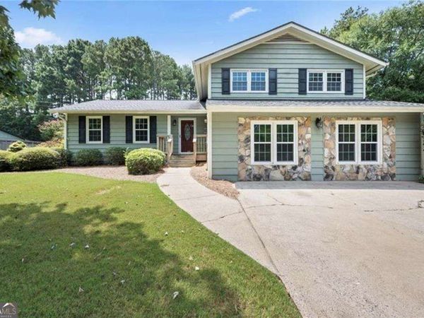 392 Heritage Lane, Alpharetta, GA 30009