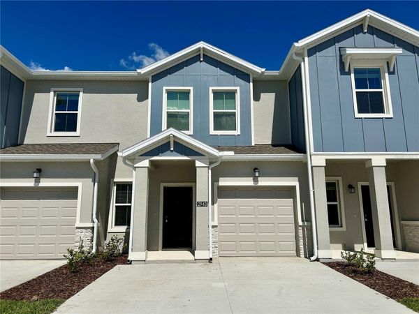 2943 SAVOIR AVENUE , DAVENPORT, FL 33837