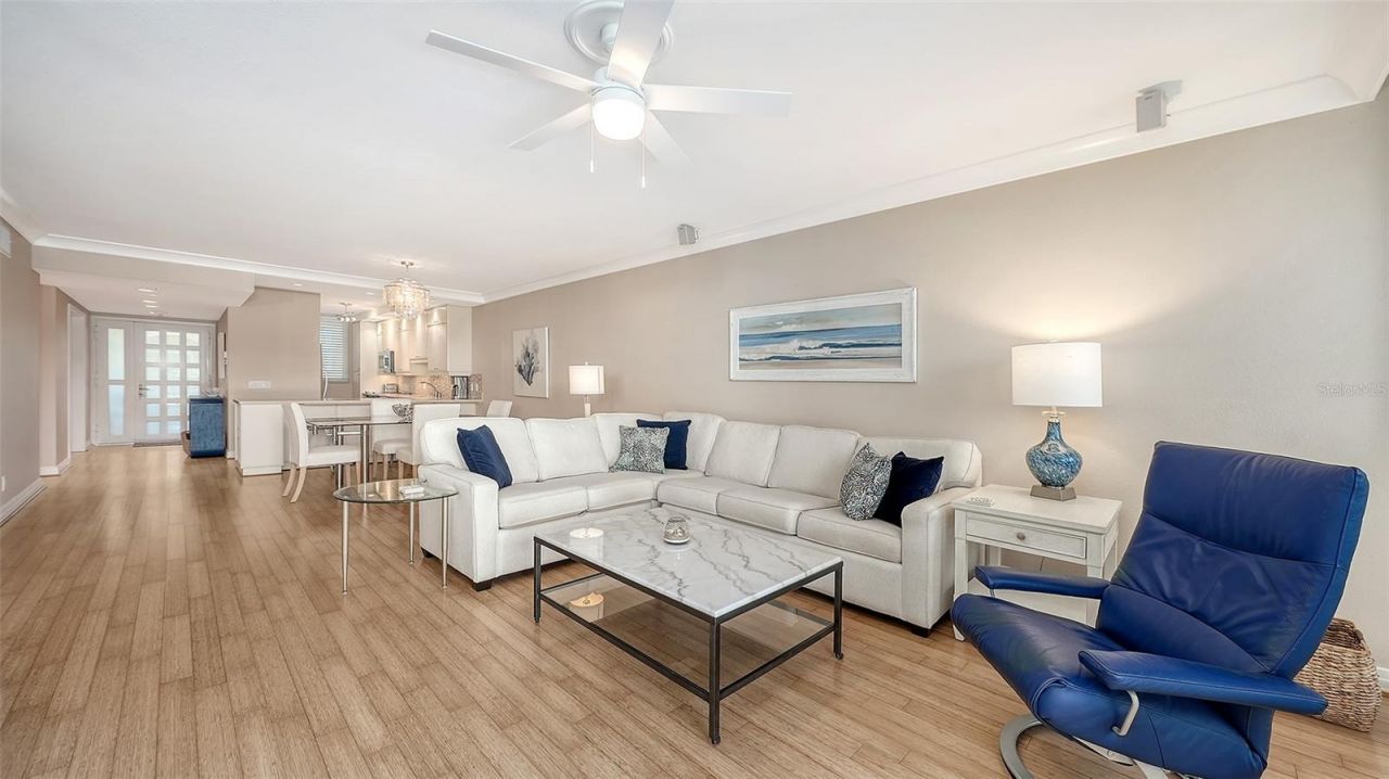 1075 Gulf Of Mexico Drive, Unit 303, Longboat Key, FL 34228 Photo