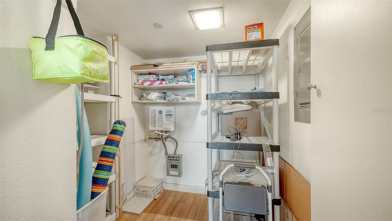 1075 Gulf Of Mexico Drive, Unit 303, Longboat Key, FL 34228 Photo