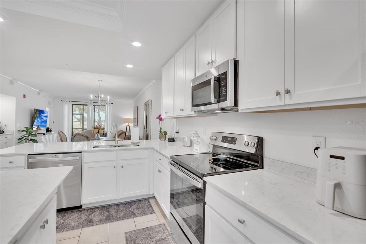 5664 Palmer Circle, Unit 102, Bradenton, FL 34211 Photo
