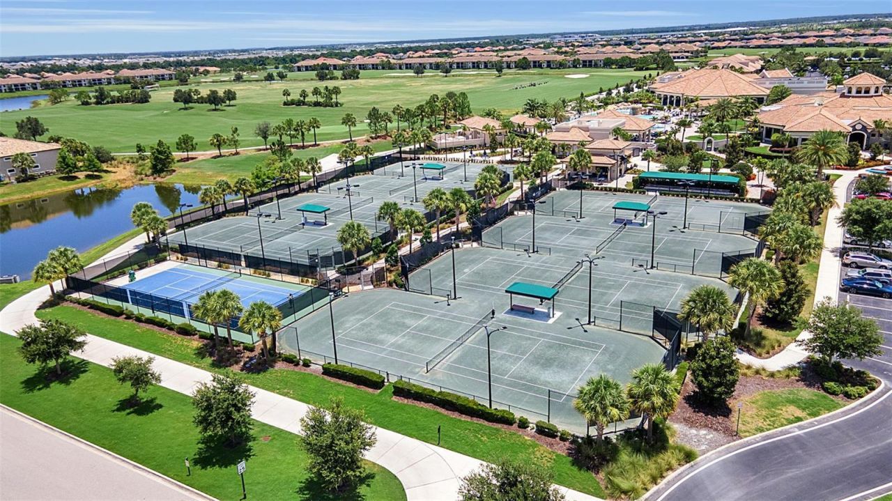 5664 Palmer Circle, Unit 102, Bradenton, FL 34211 Photo