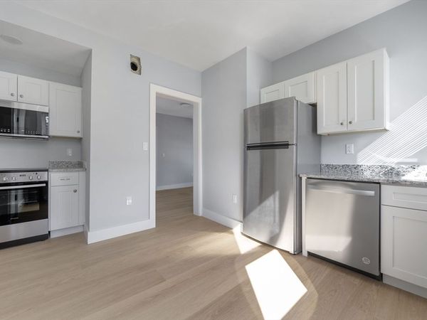 566 Shirley St, Unit 4, Winthrop, MA 02152