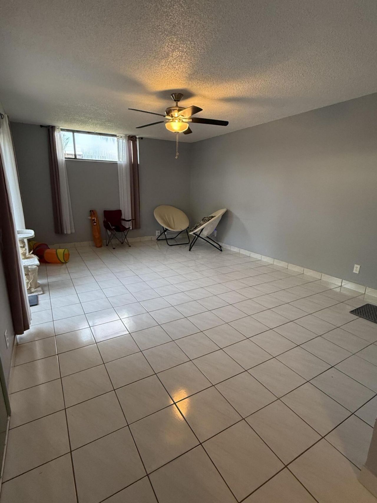 31 Springdale Circle, Palm Springs, FL 33461 Photo