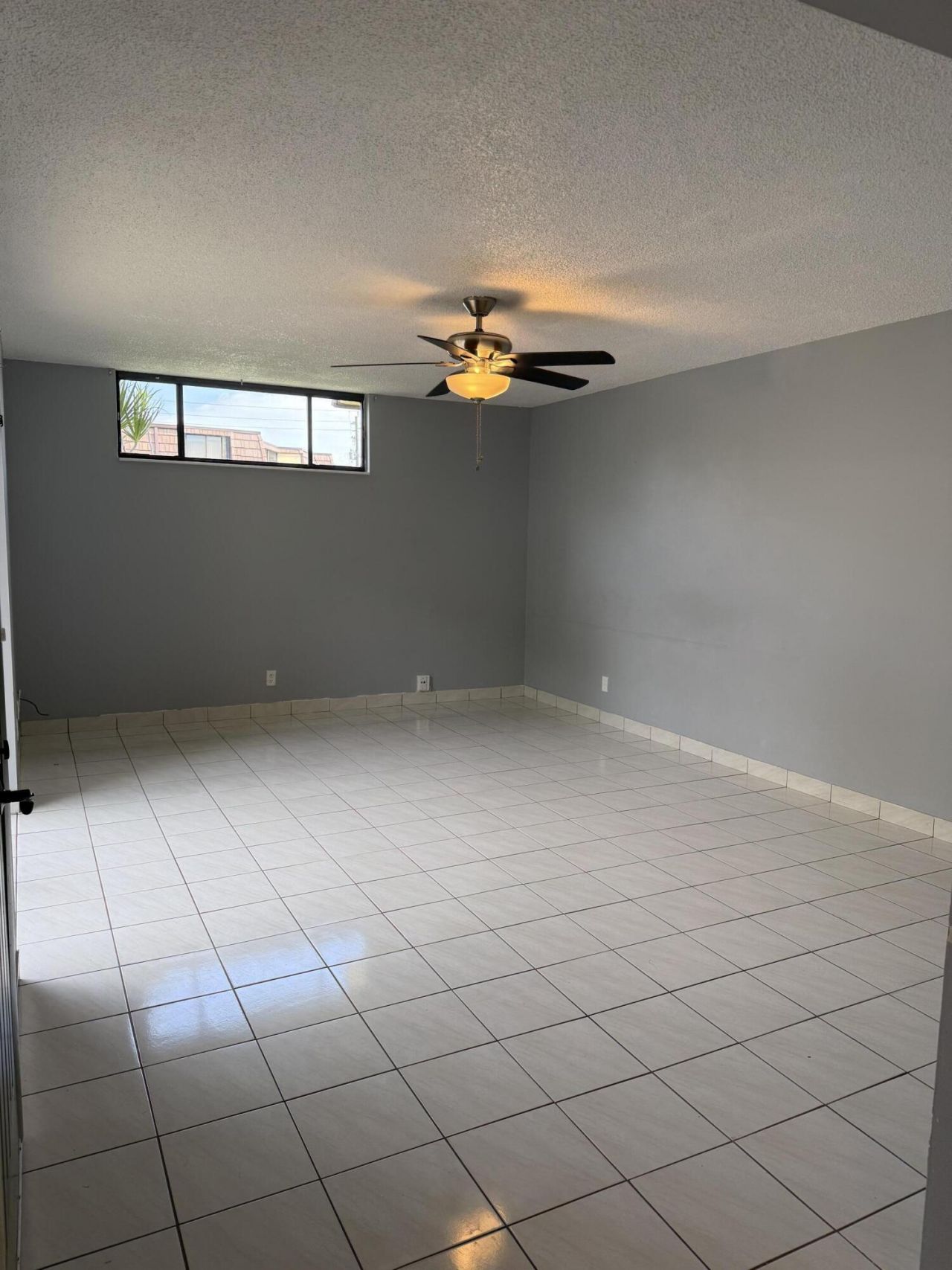 31 Springdale Circle, Palm Springs, FL 33461 Photo