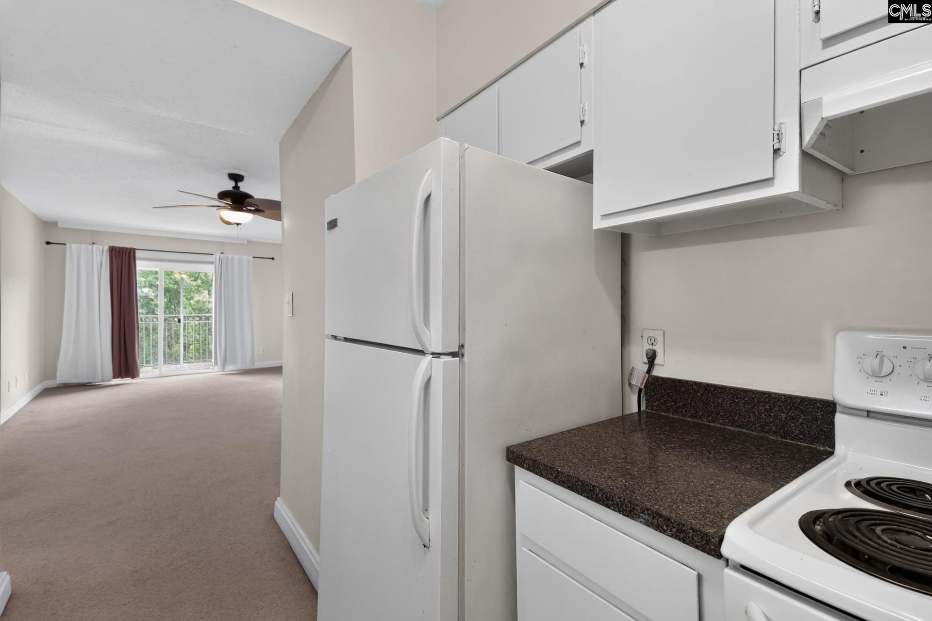 619 King Street Photo 13