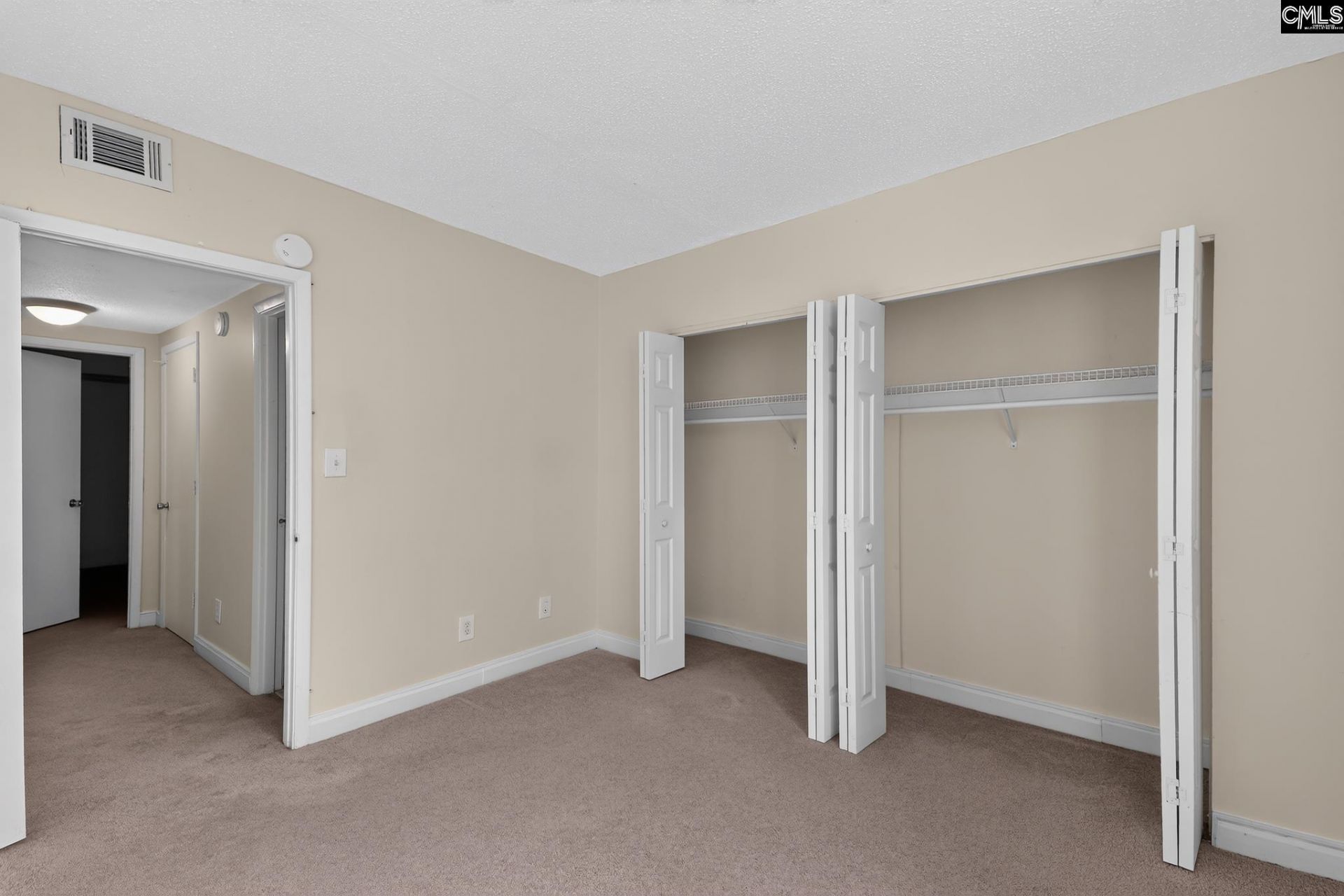 619 King Street Photo 15