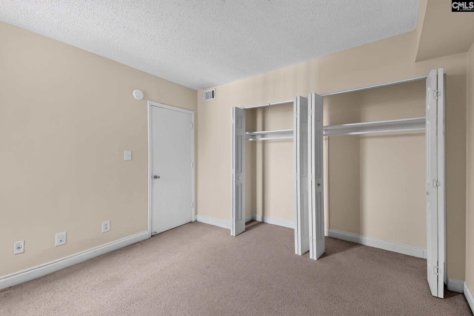 619 King Street Photo 16