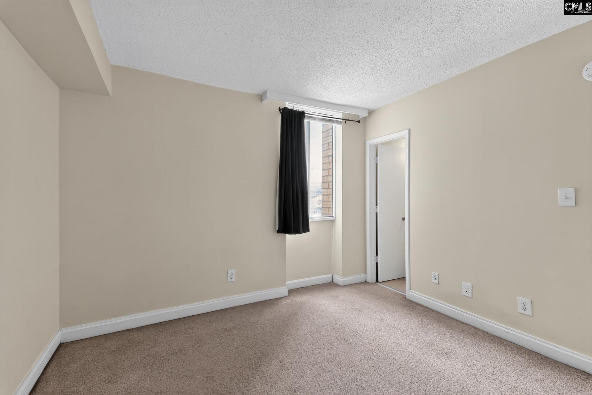 619 King Street Photo 21