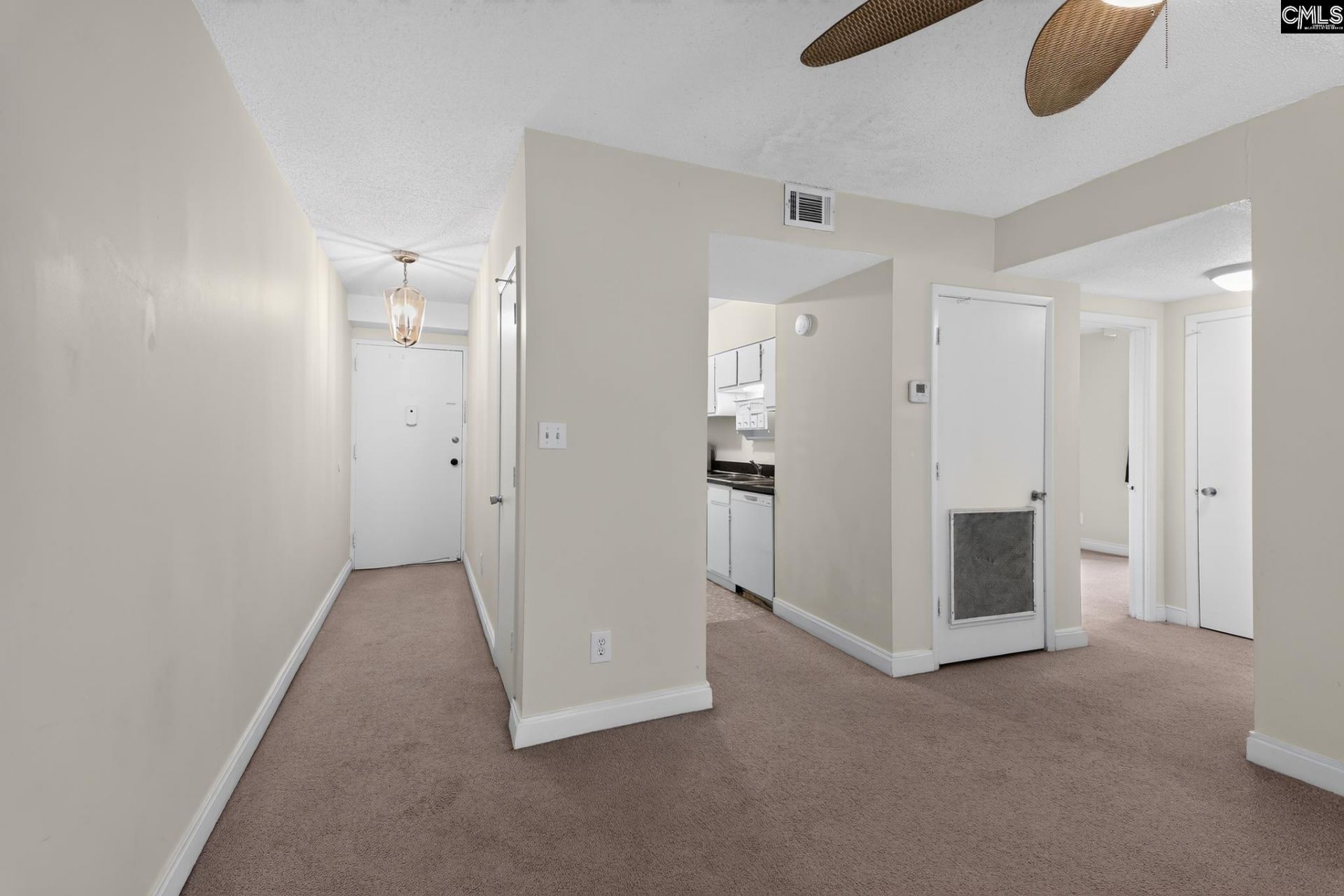 619 King Street Photo 5