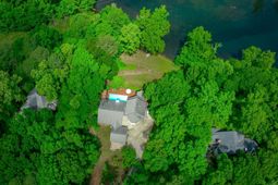 227 Holly Ridge Lane  photo 4