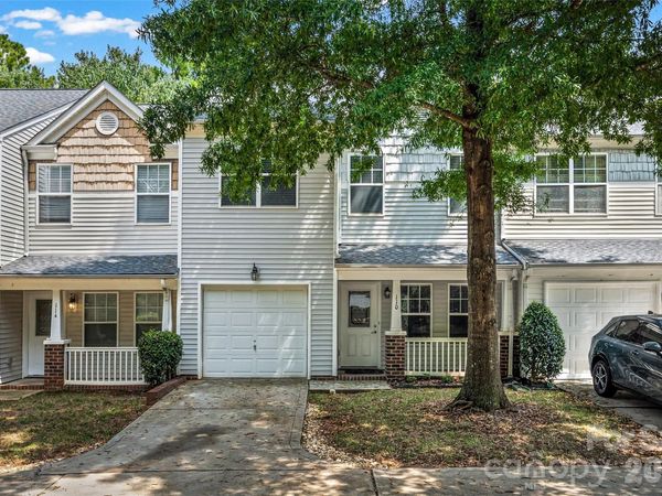 110 Deep Gap Court , Charlotte, NC 28217
