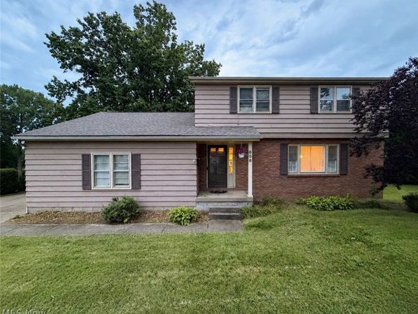 686 Forestridge Drive , Boardman, OH 44512
