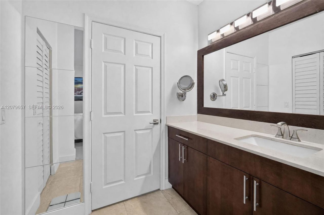 15891 SW 12th St , Pembroke Pines, FL 33027 Photo
