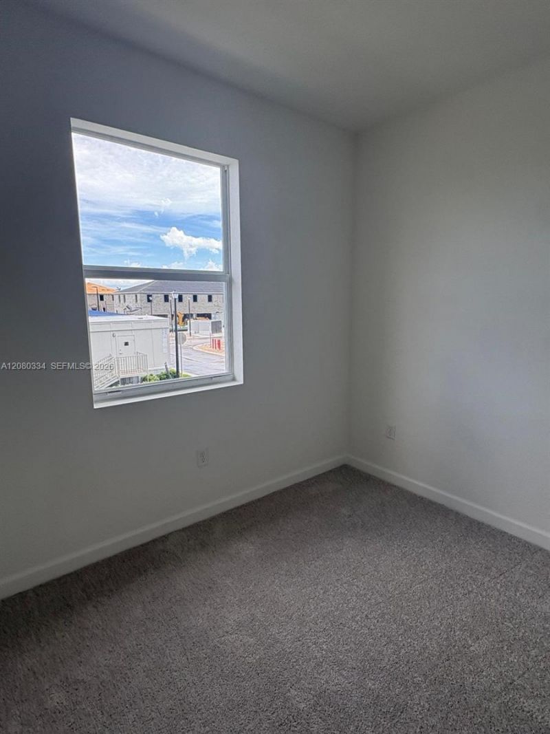 12450 SW 248, Unit 5, Homestead, FL 33032 Photo