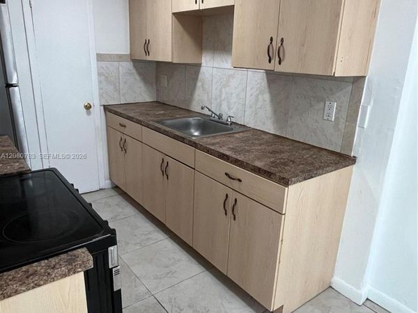 1333 S Dixie Hwy , Unit 213, Deerfield Beach, FL 33441