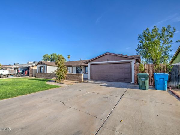 6321 W PALM Lane, Phoenix, AZ 85035