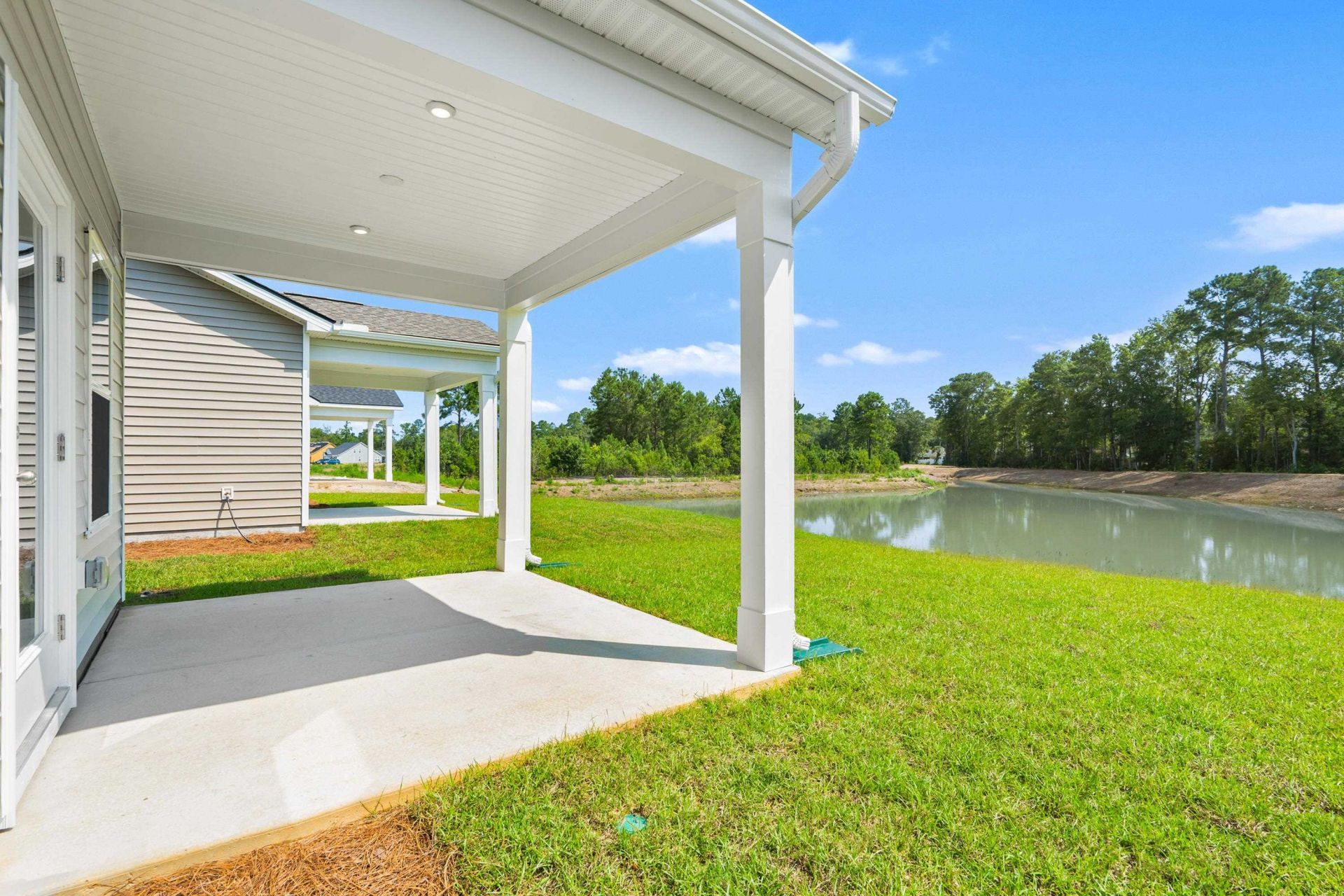 751 Sun Colony Blvd.  Photo 21