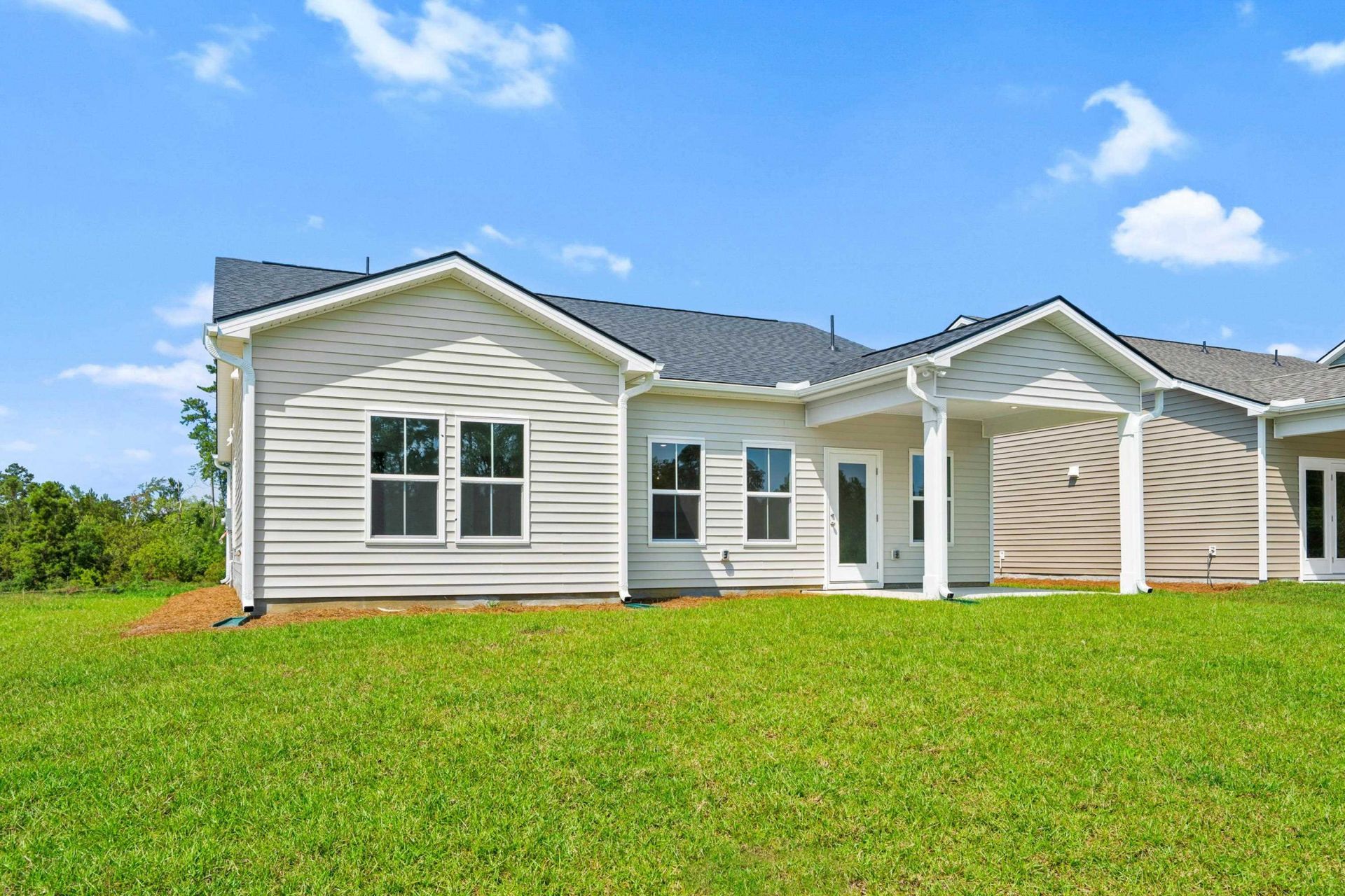 751 Sun Colony Blvd.  Photo 24