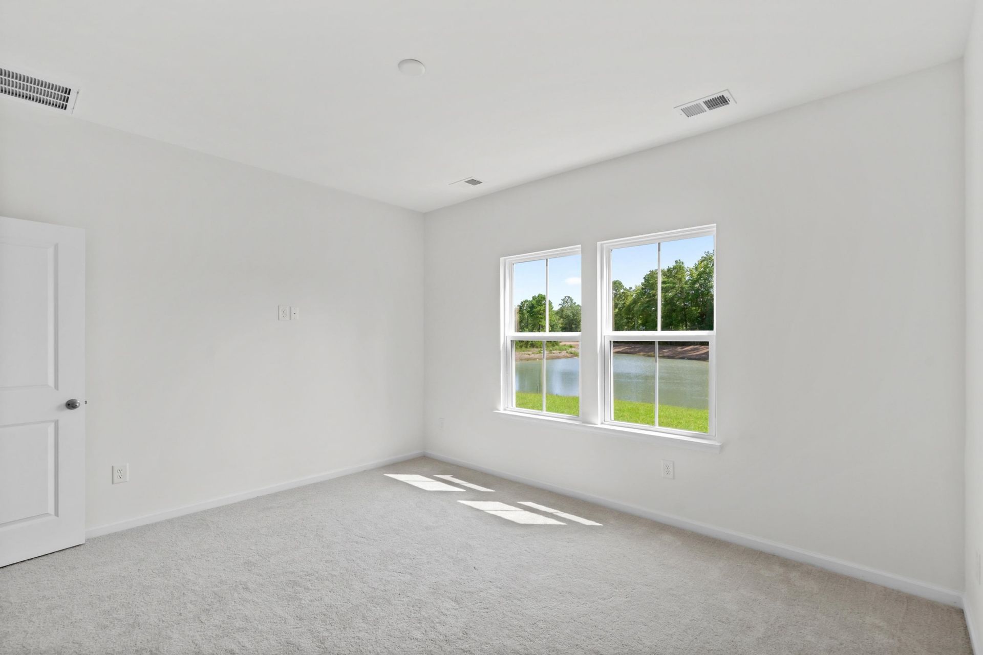 751 Sun Colony Blvd.  Photo 26